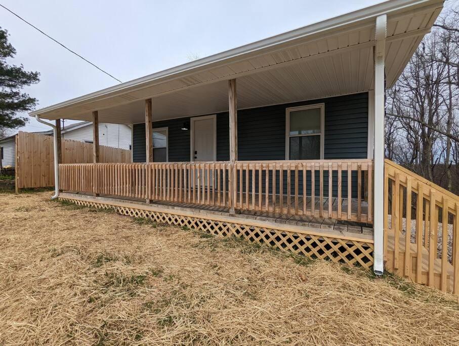 Hébergement de vacances Summerlee - Beautiful Remodeled Oak Hill