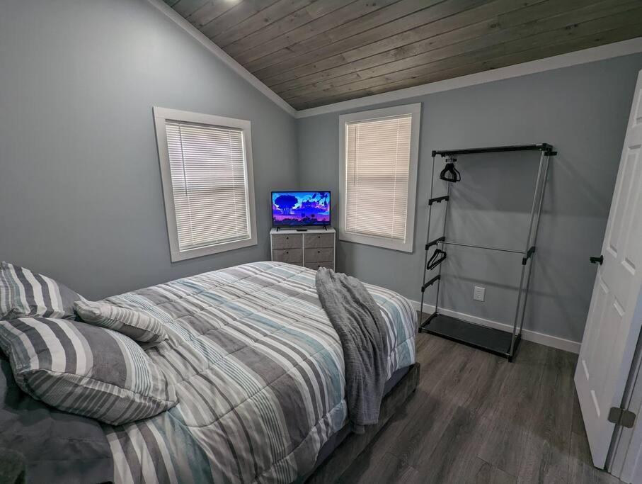 Summerlee - Beautiful Remodeled * Oak Hill
